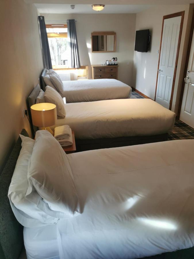 West End Hotel 奈恩 外观 照片