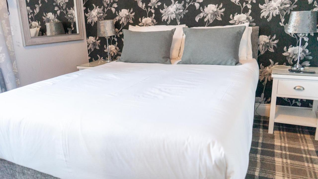 West End Hotel 奈恩 外观 照片