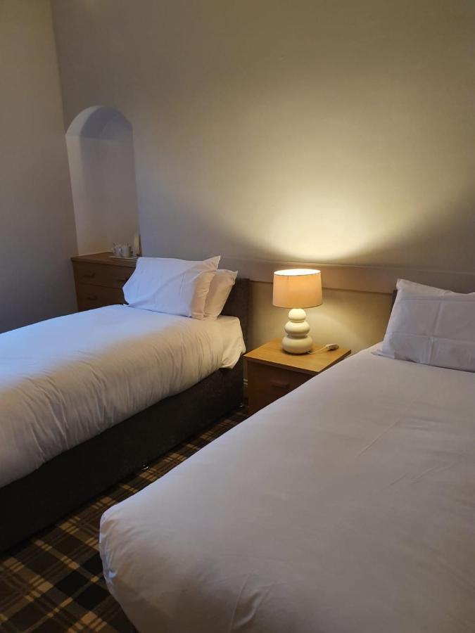West End Hotel 奈恩 外观 照片